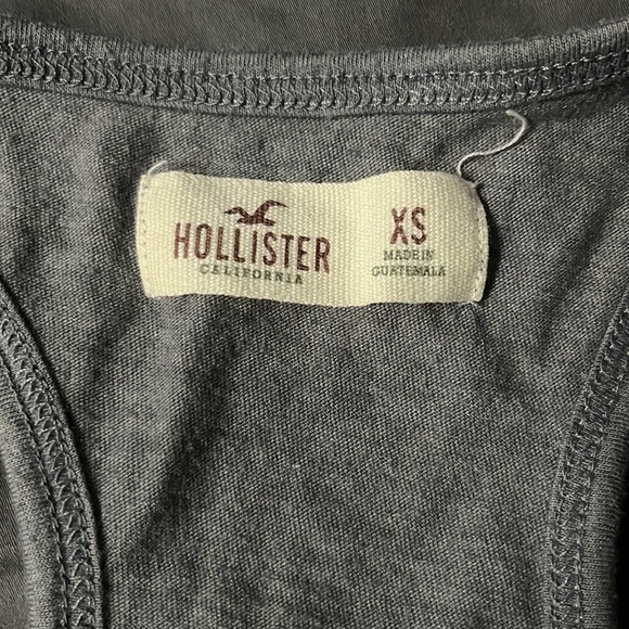 Hollister Tie Front Tank - Picture 2 of 3